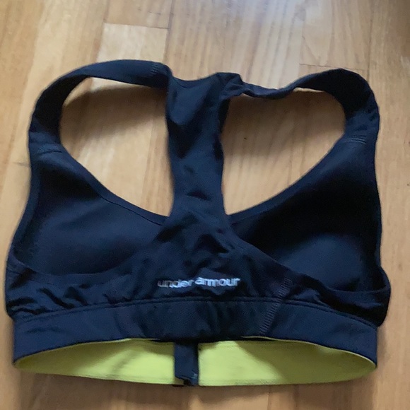 Front zip sports bra - Picture 2 of 2